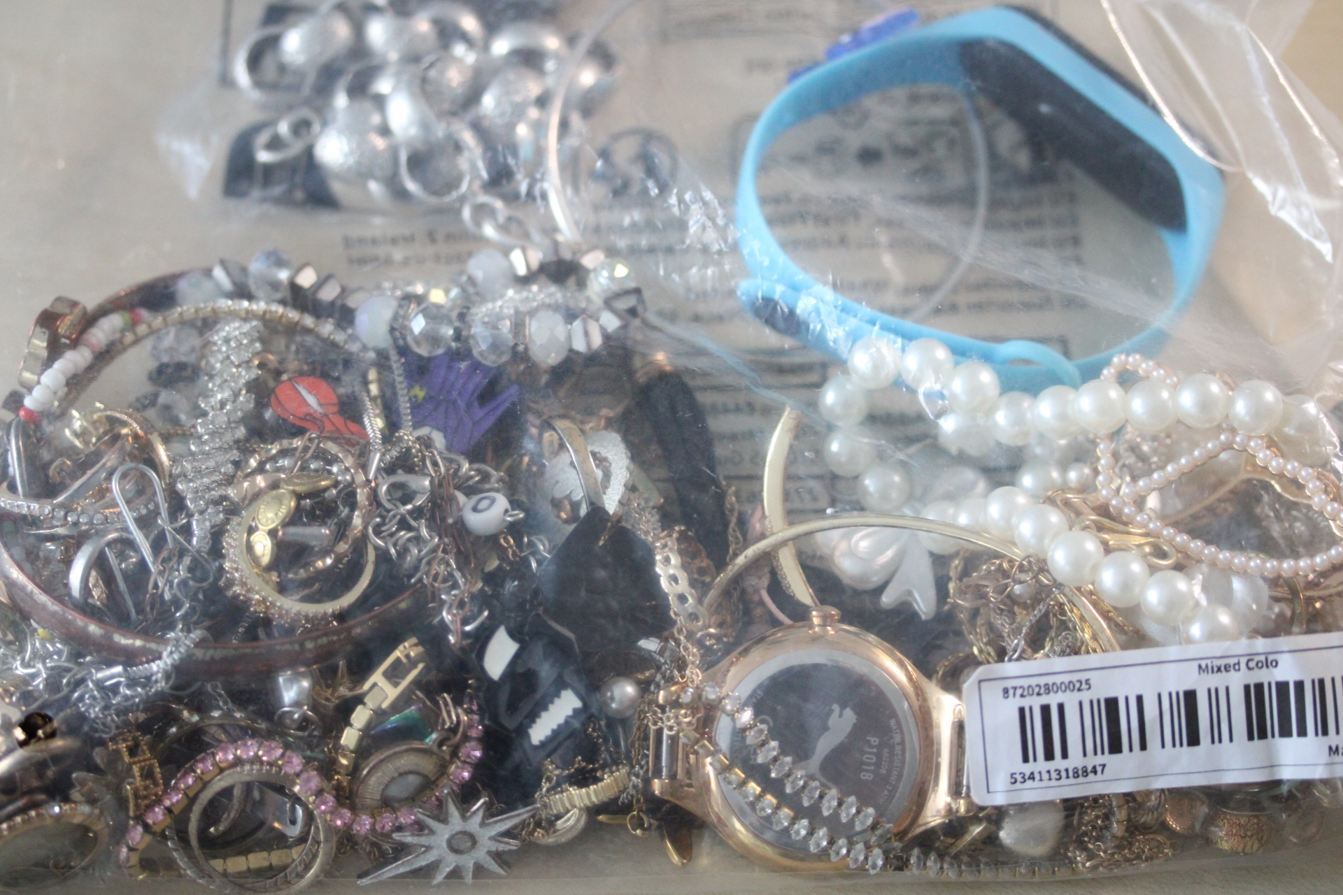 Collection of costume jewellery