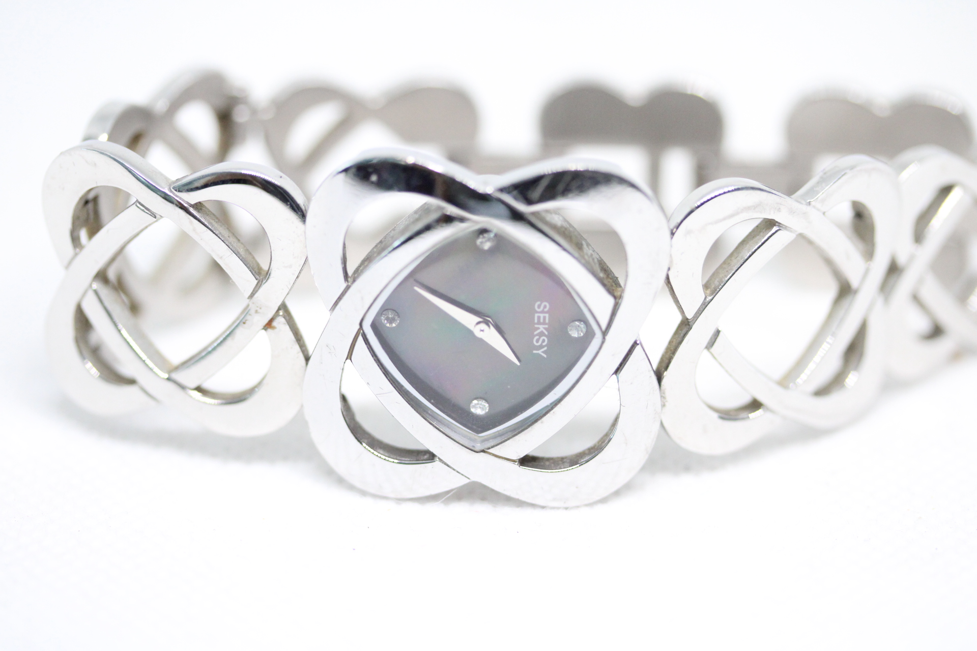 Ladies Sekonda Seksey Bracelet Watch in Box.
