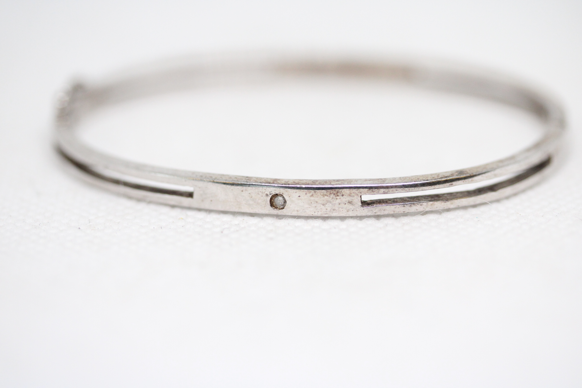 Silver bangle