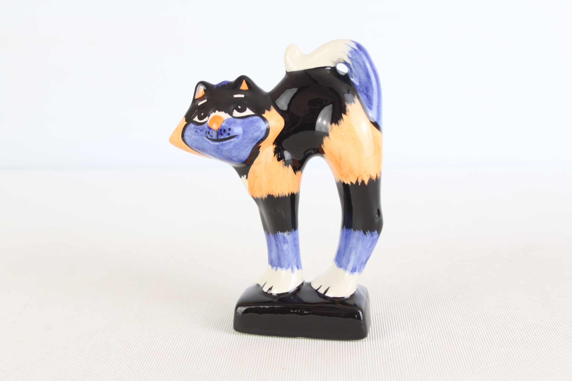 Lorna Bailey cat Rafa