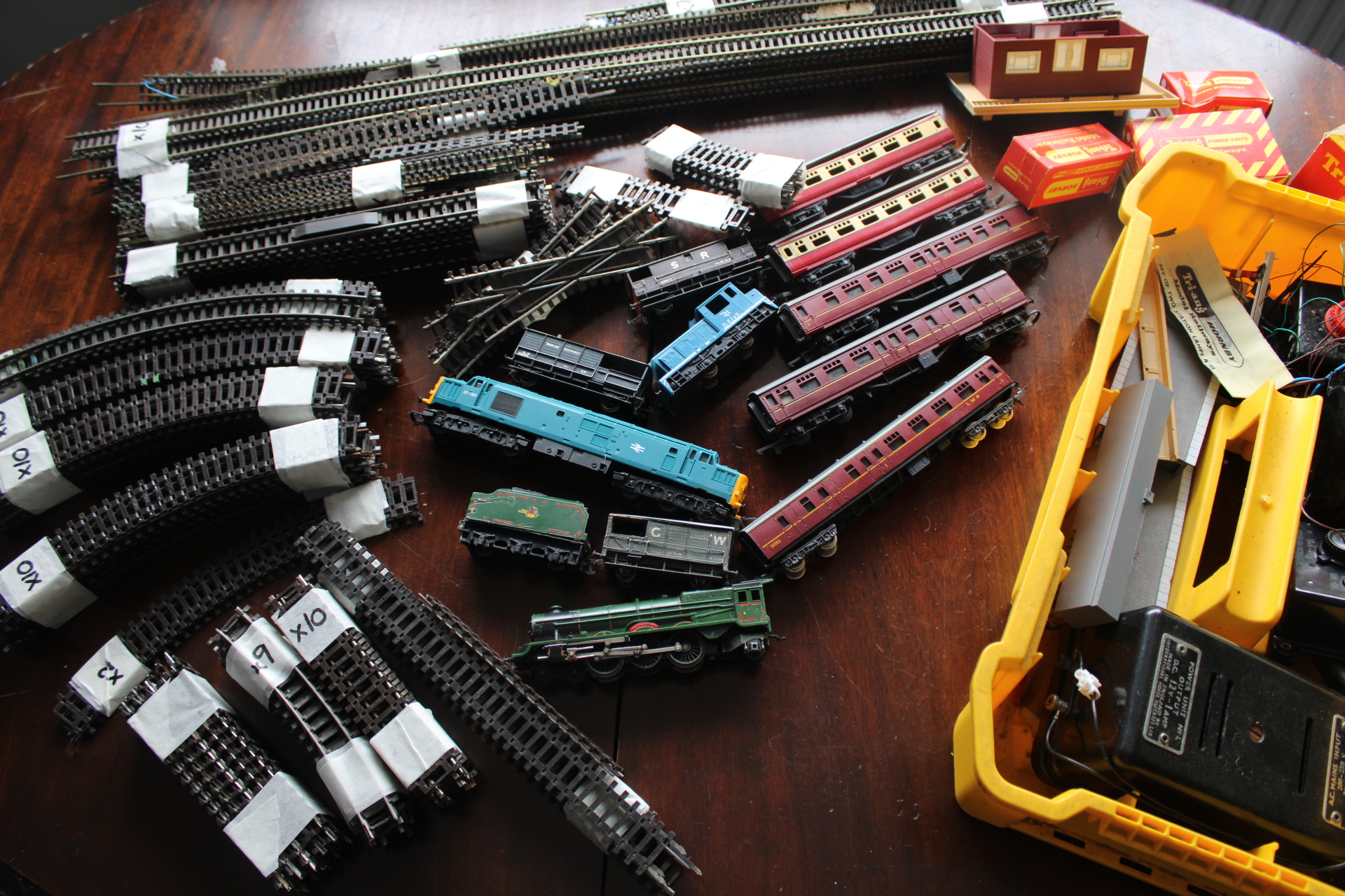 A Collection of Vintage Tri-ang Hornby OO Gauge Model Railway Locomotives Rolling Stock and Track