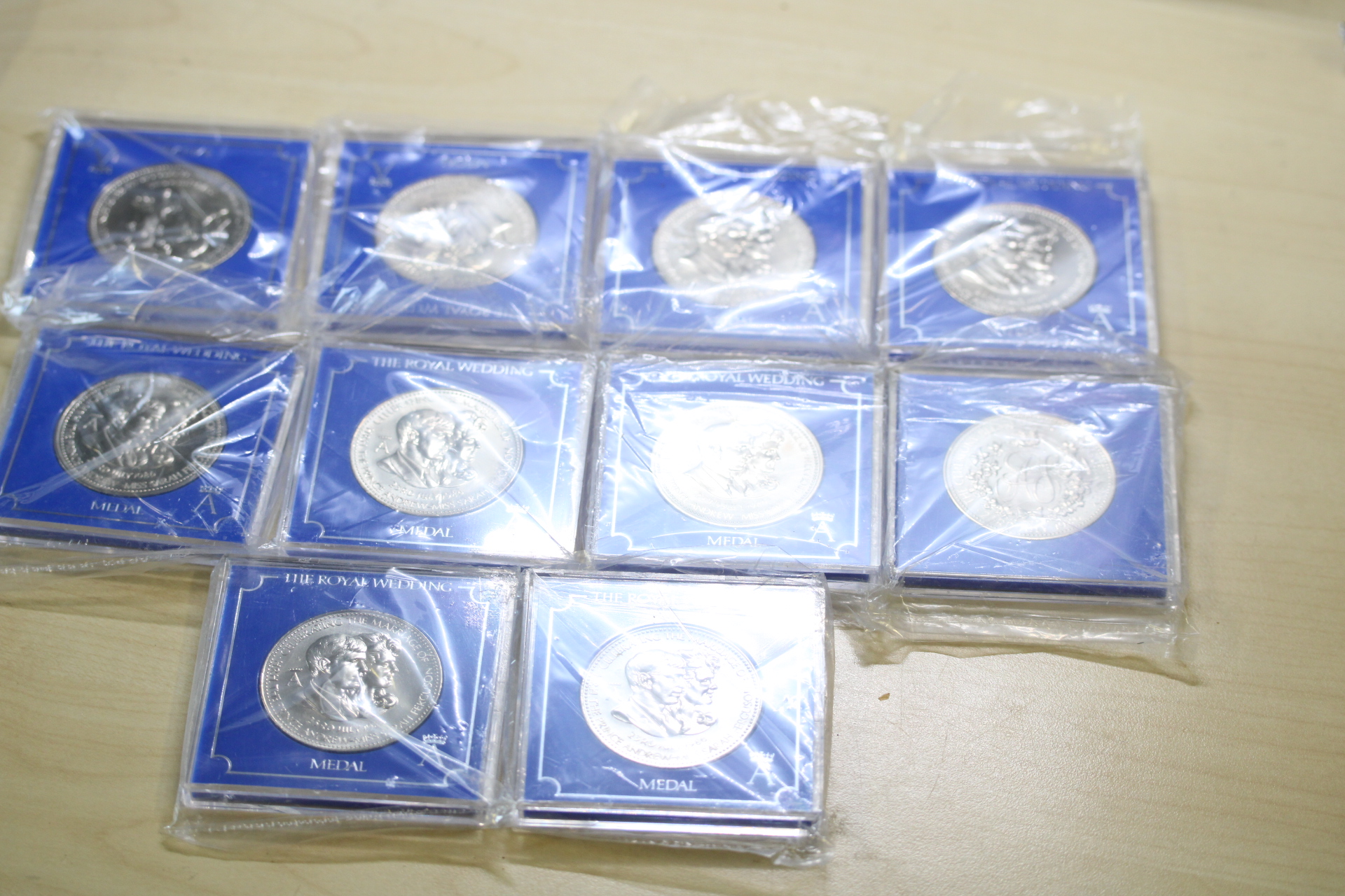 10x Royal wedding medals