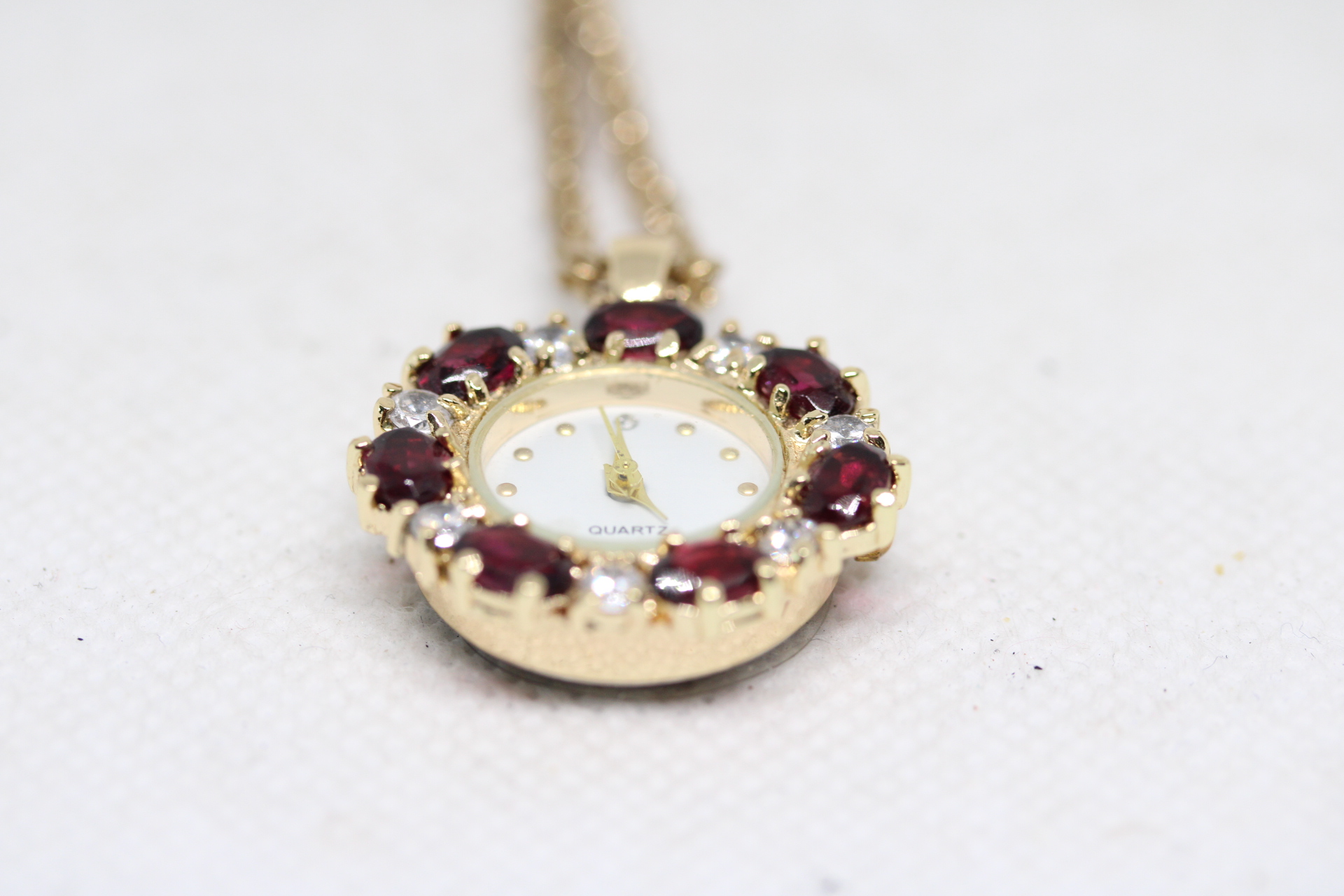 Ladies Quartz Pendant Watch on Chain.