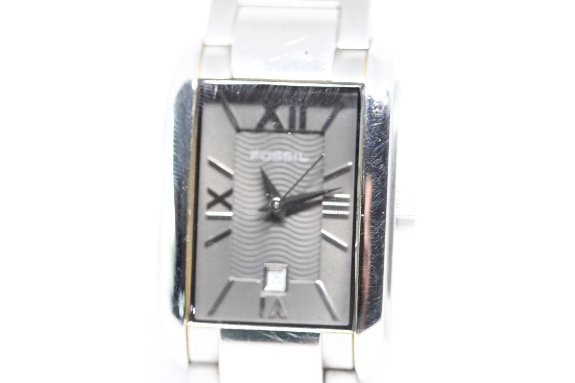 Ladies Fossil Stainless Steel Quartz Watch with Date.