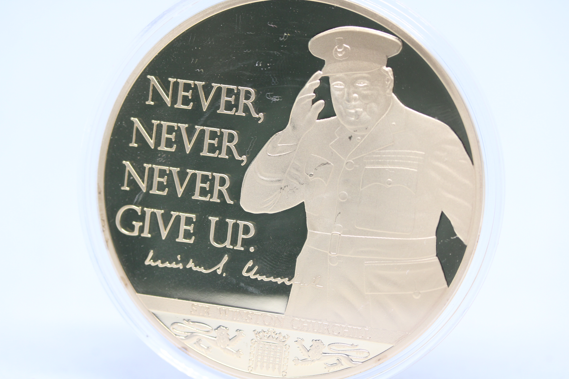 Large Gold-Plated Coin Never Never Never Give Up Sir Winston Chuchhill in pack with COA.