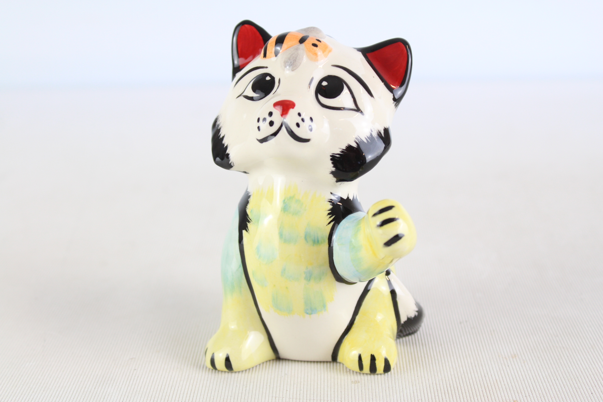 Lorna Bailey cat & bee