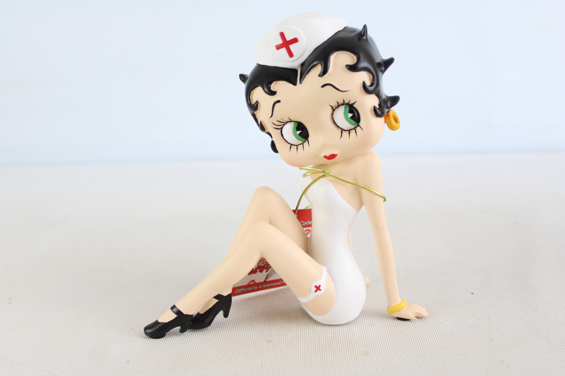 Betty Boop figure nurse