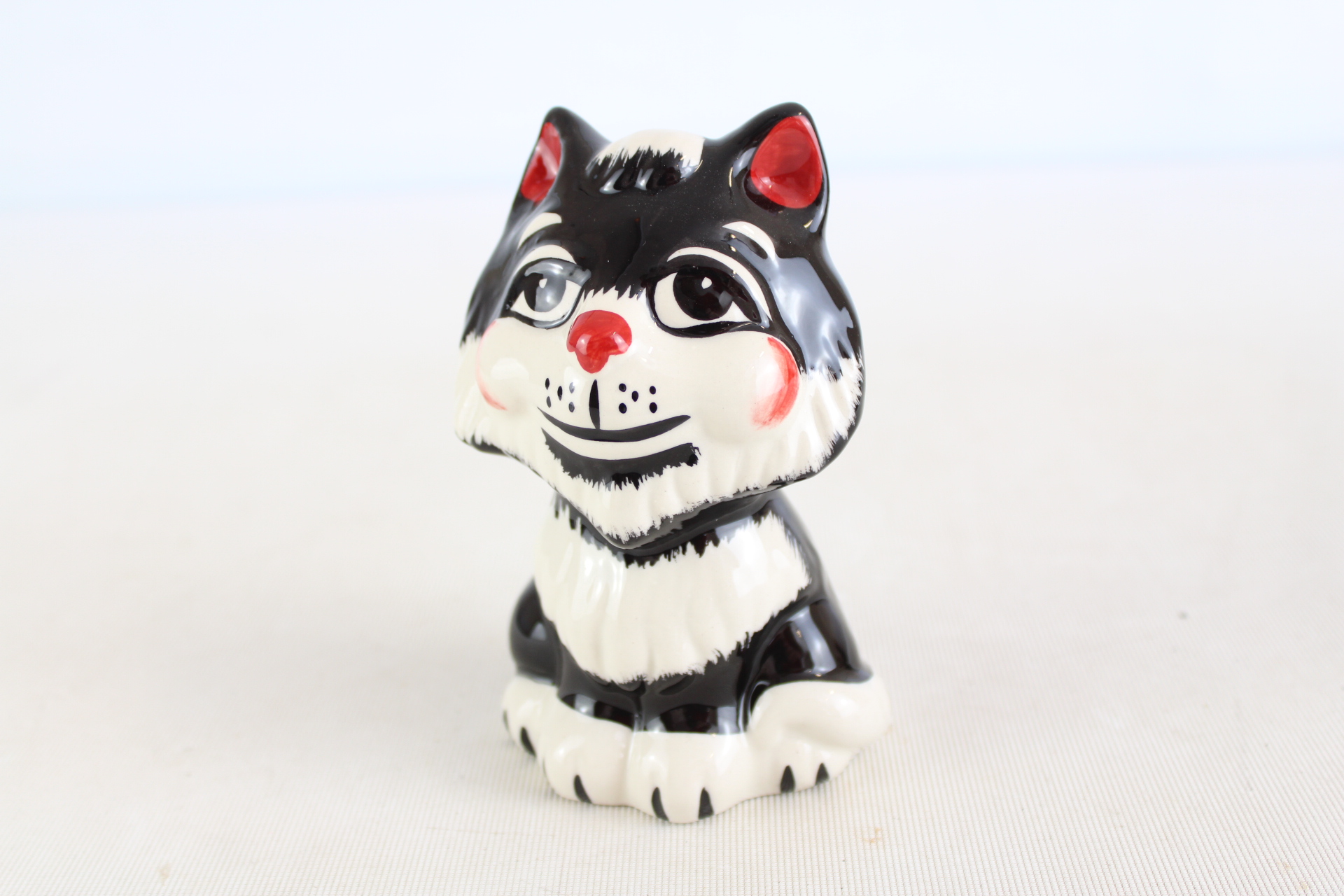 Lorna Bailey cat Tex