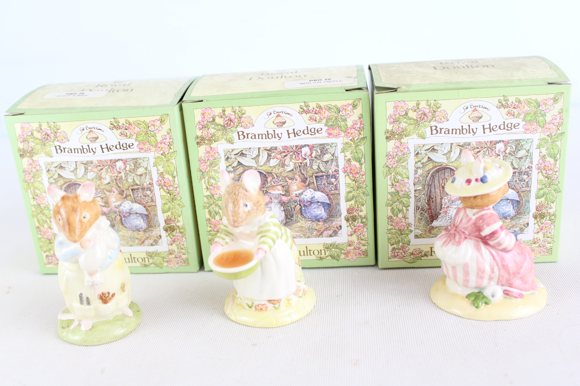 3 Boxed Royal Doulton Bramley Hedge figures