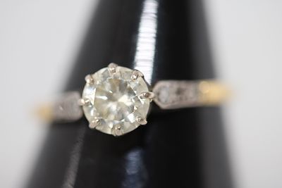 18ct gold Two-Tone Gold and approx 1ct solitare Diamond Engagement Ring with Old European Cut 