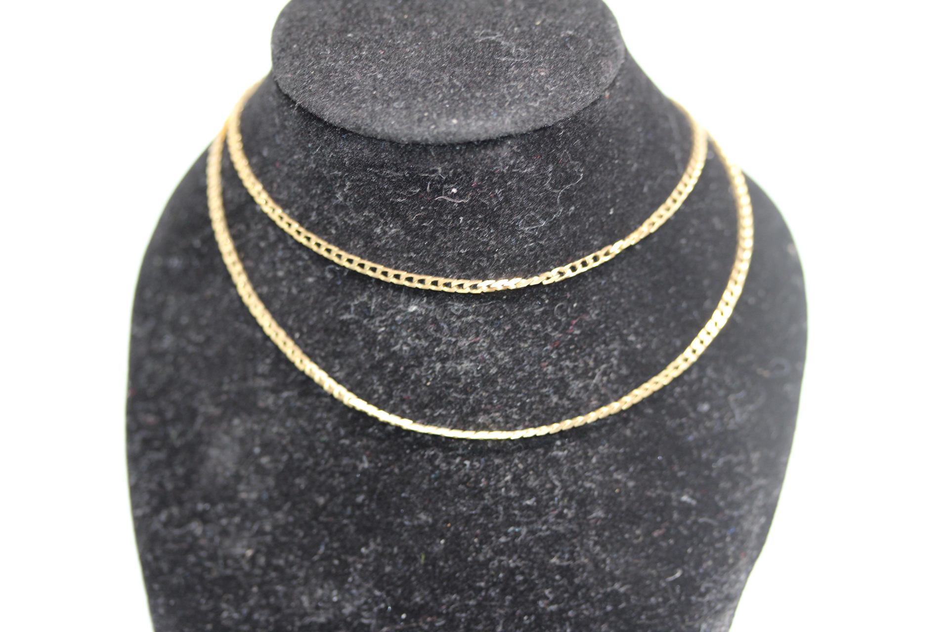 9ct Gold chain clasp A.F Length 45 cm