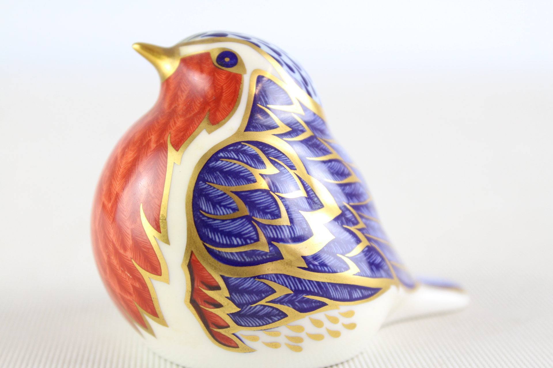 Royal Crown Derby Imari Robin Figurine Paperweight 1990