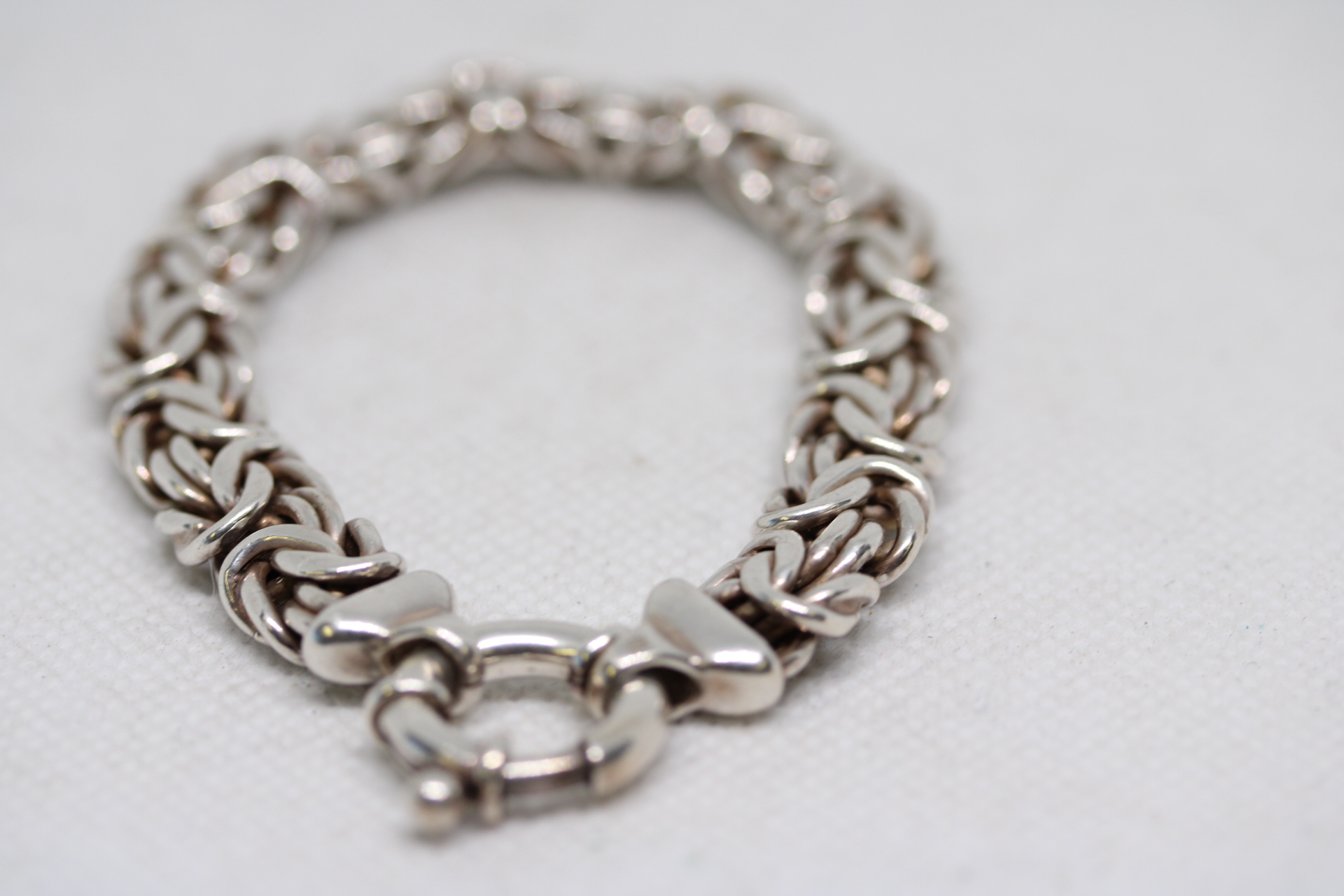 Silver bracelet Weight 9g