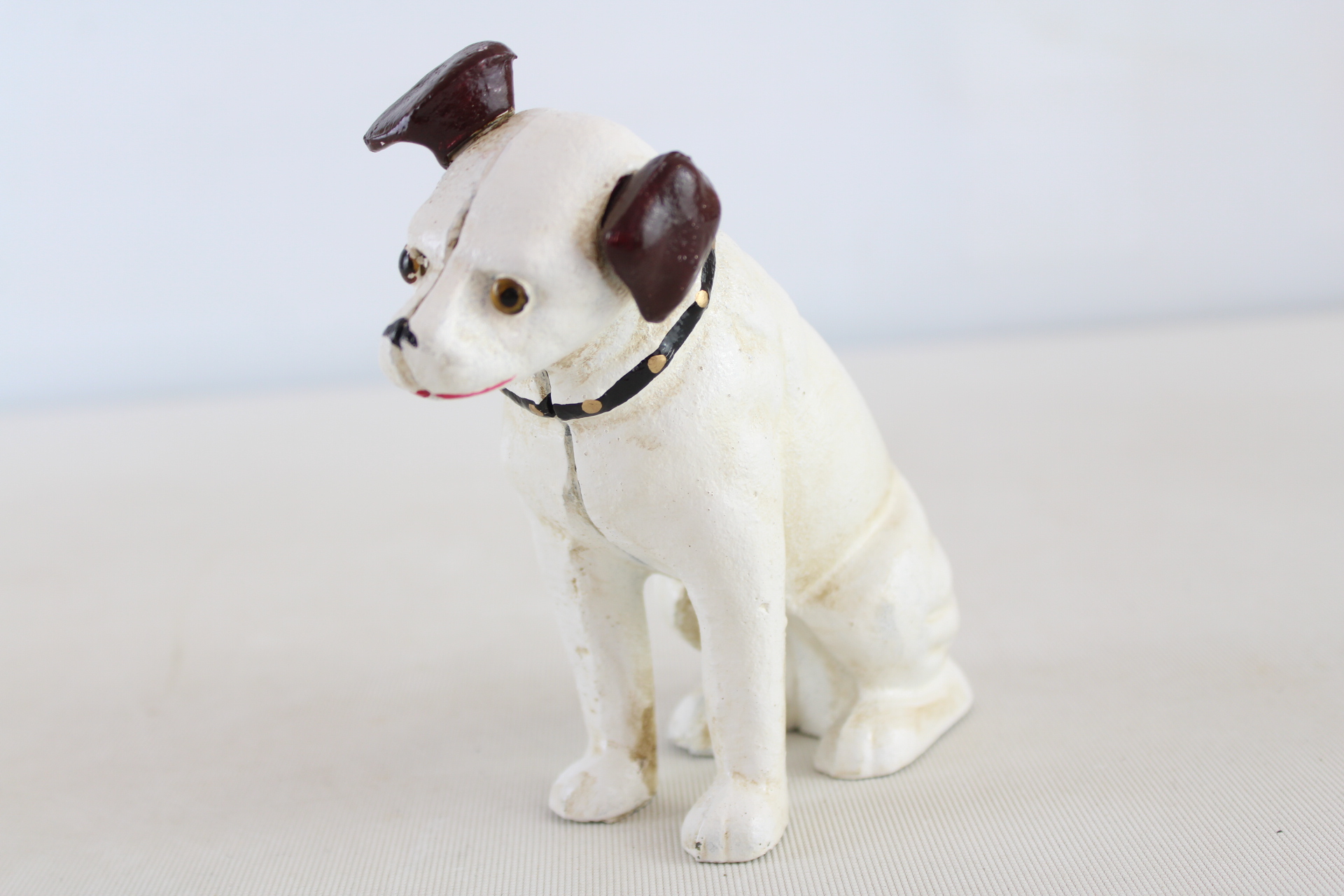 Cast iron nipper the dog money box