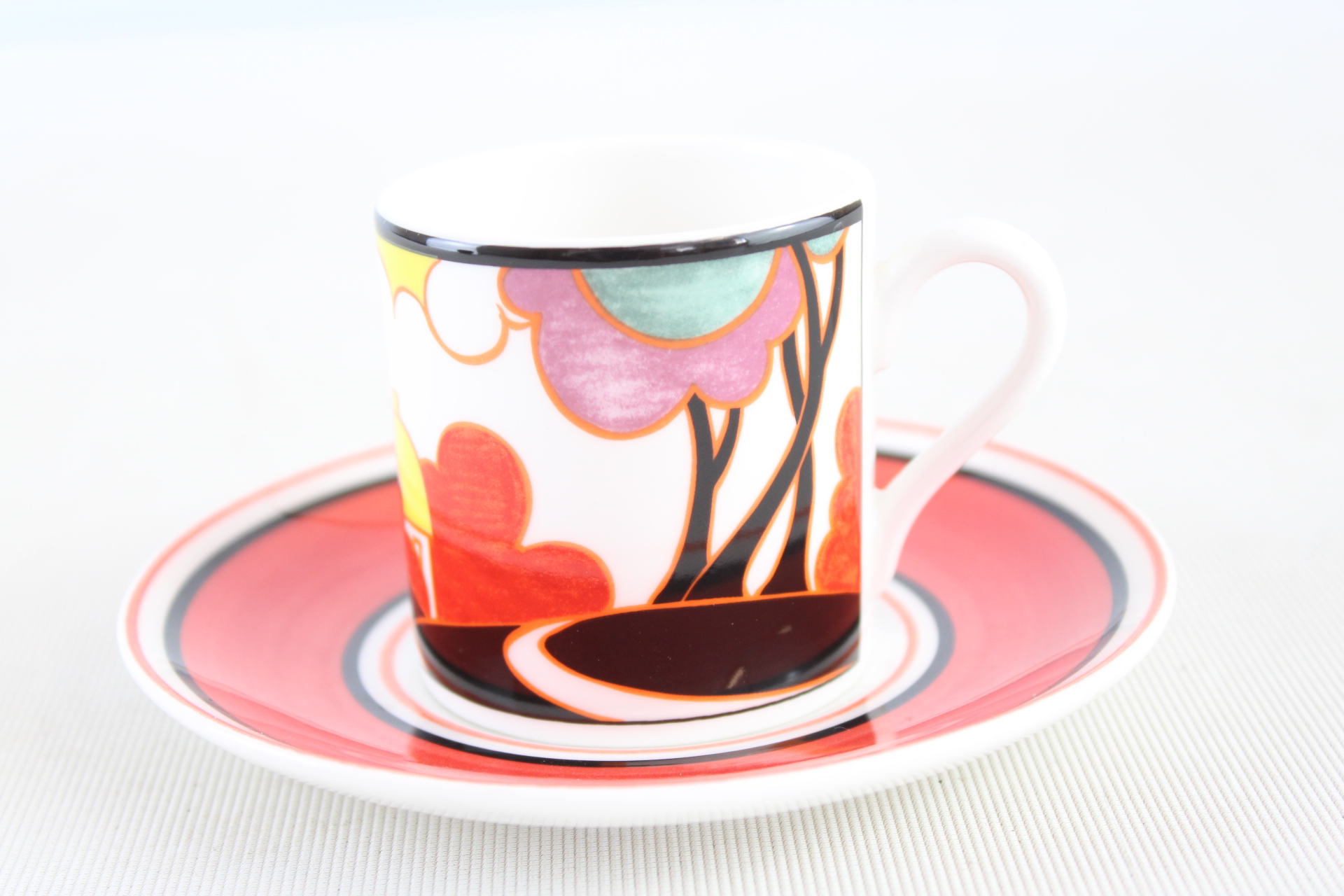 Wedgwood Clarice Cliff autum cup & saucer limited edition