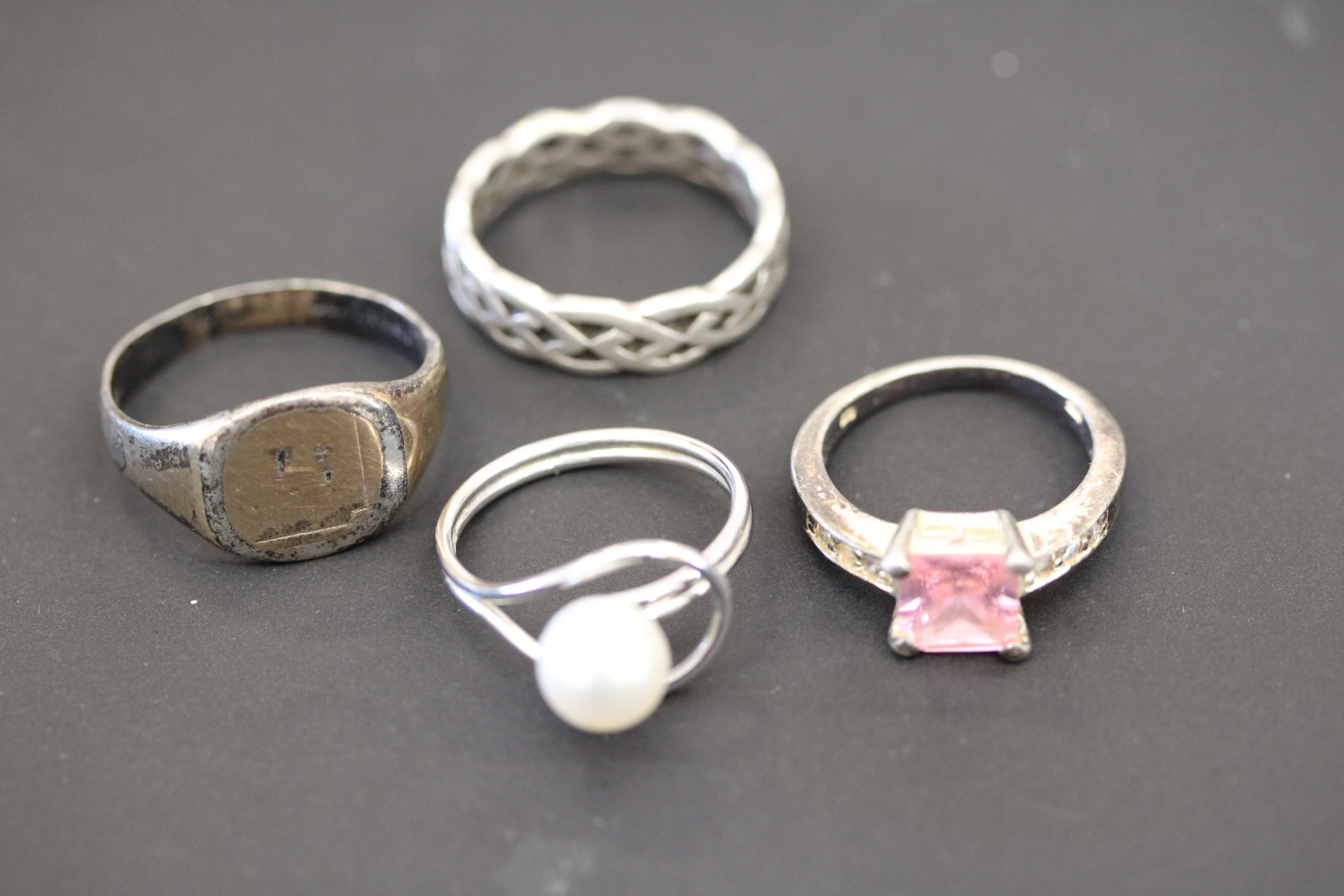 4 Silver rings