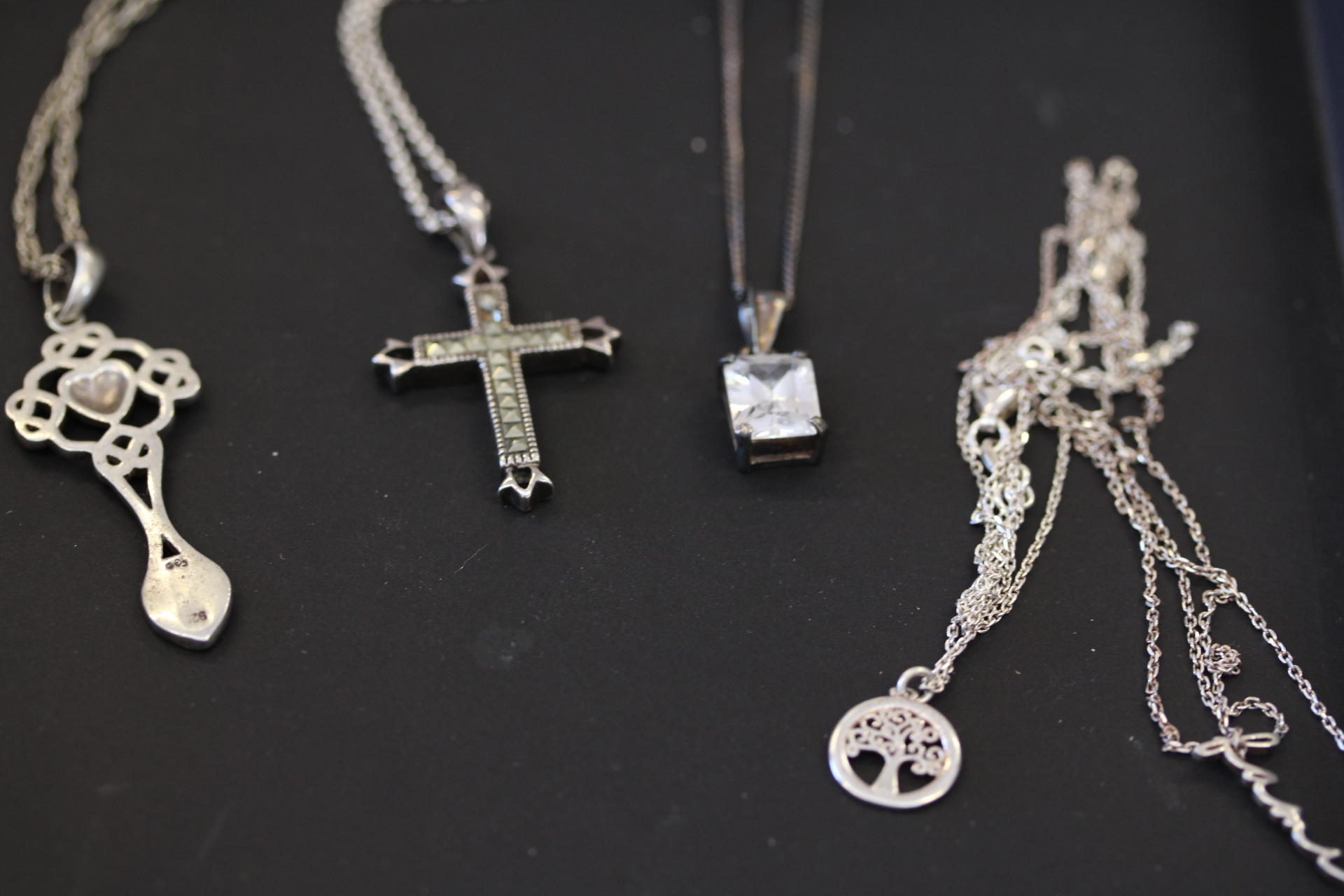4 Silver necklaces