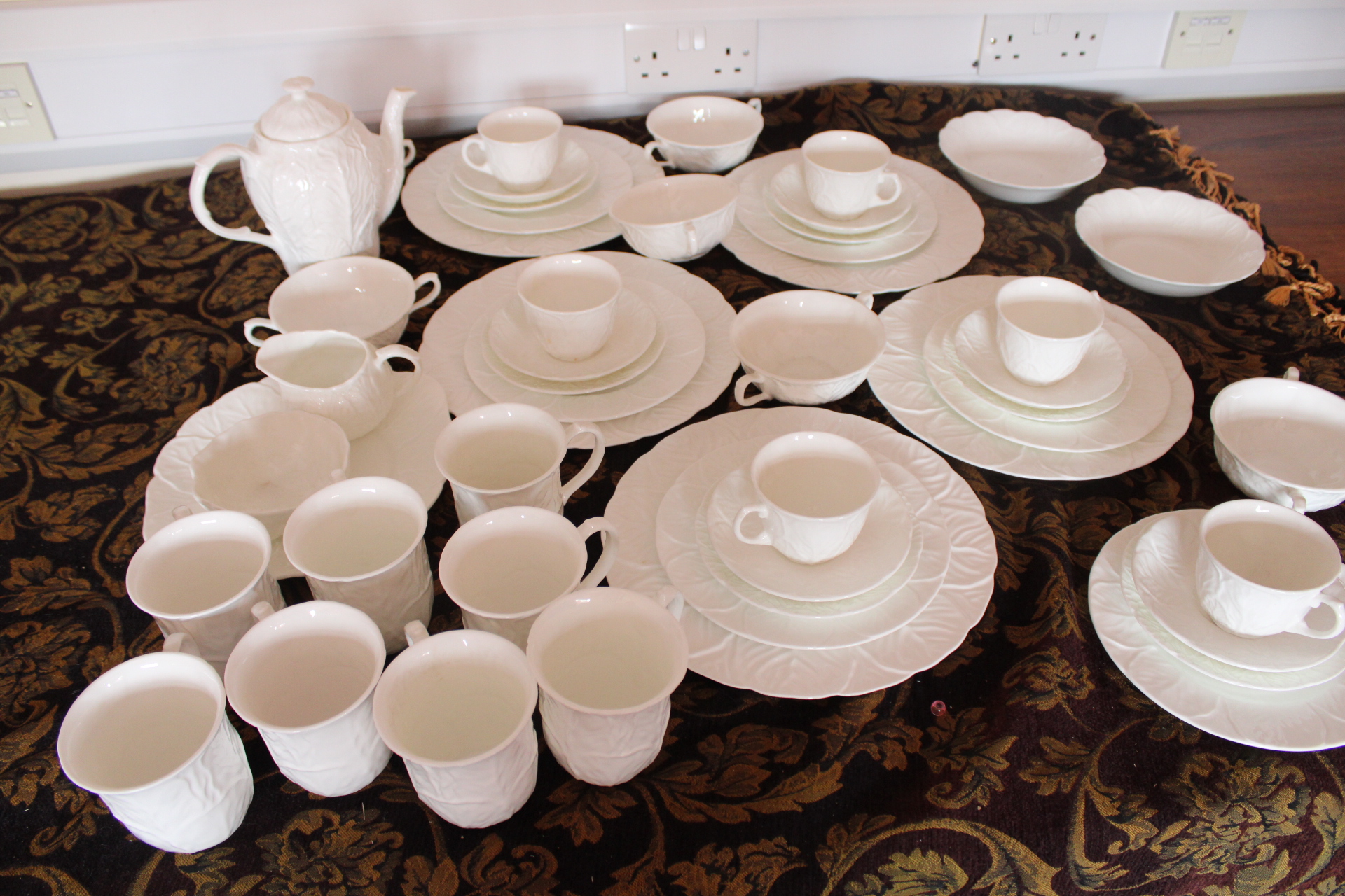 41-Piece Set of Wedgwood Countryware White Bone China Tableware