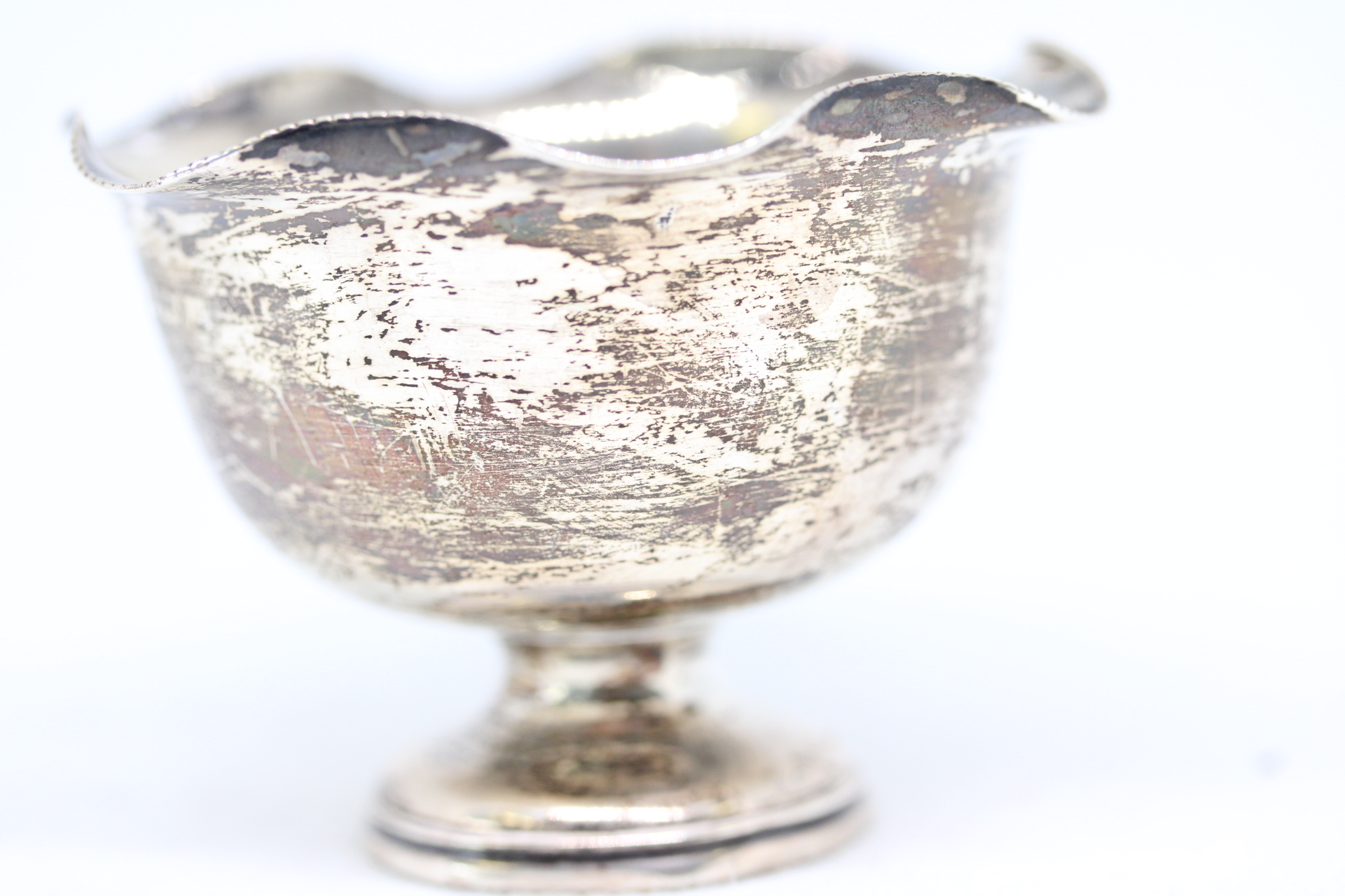 Small silver bowl Weight 42.2g Height 5 cm