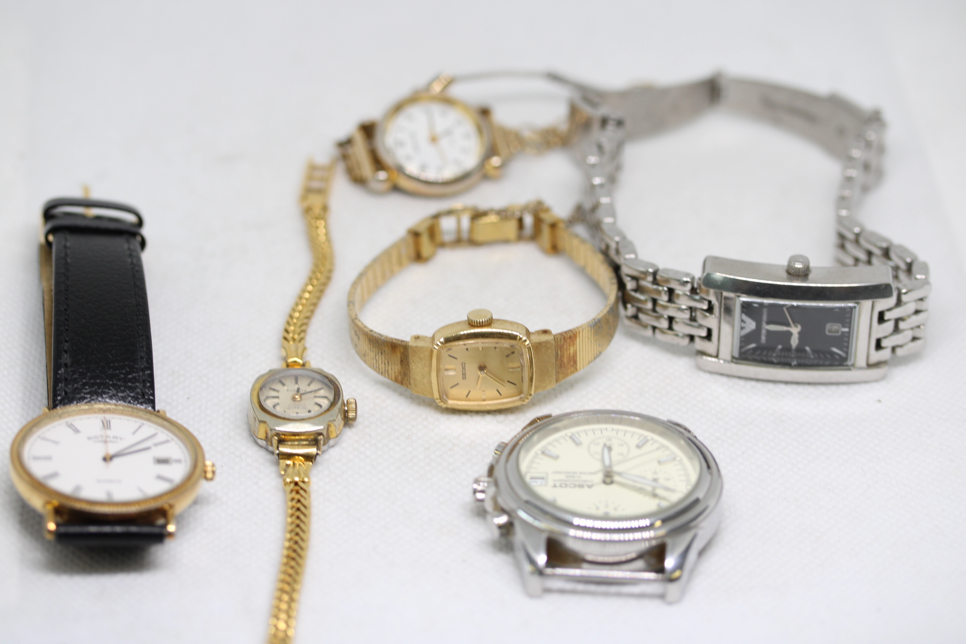 Collection of ladies wristwatches