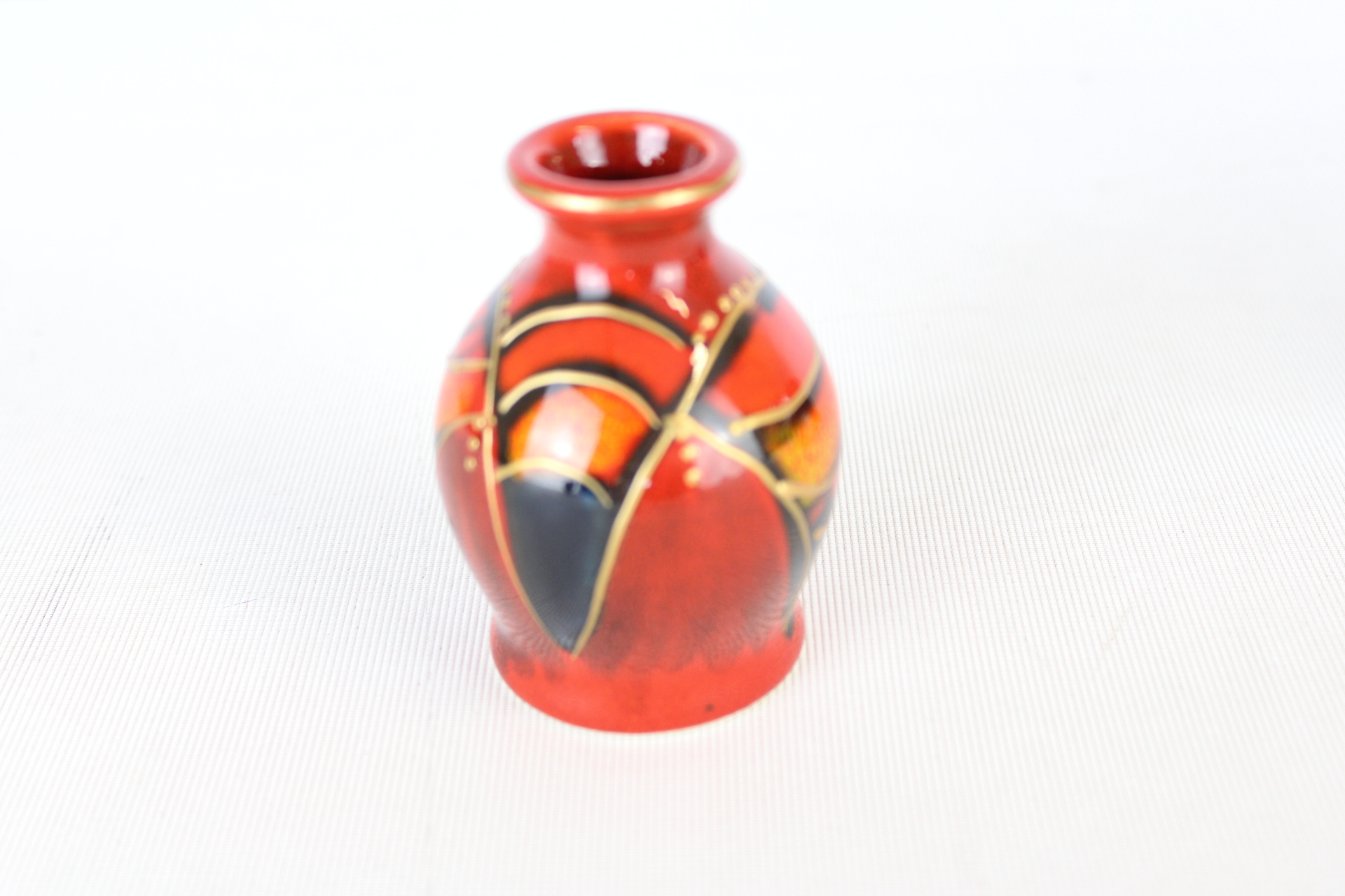 Anita Harris small vase signed in gold