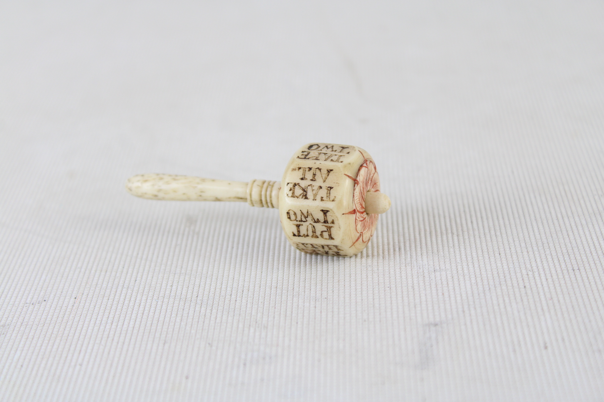 Bone spinning top