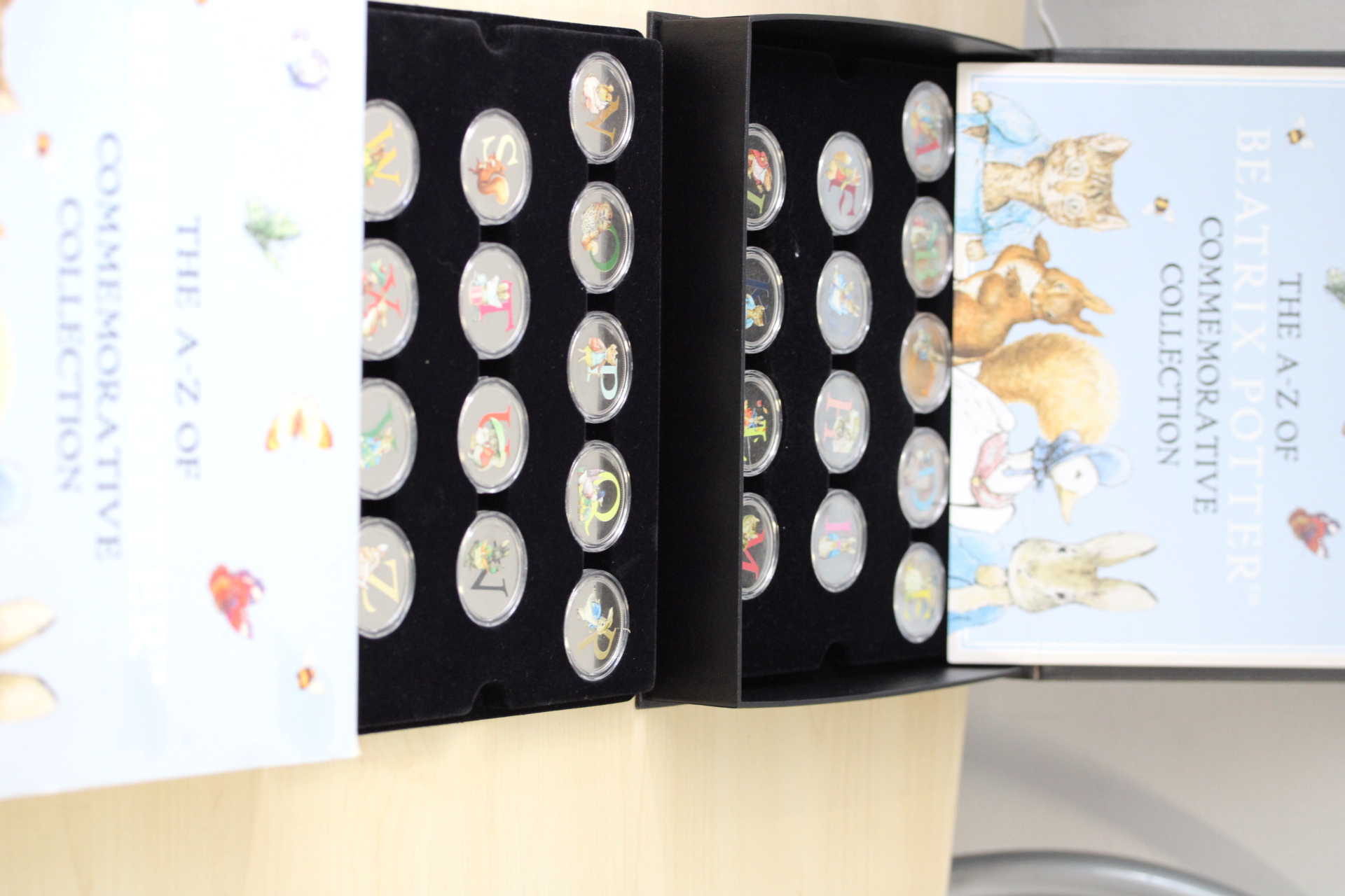 The A-Z of Beatrix potter commemorative collection with presentation box & cert