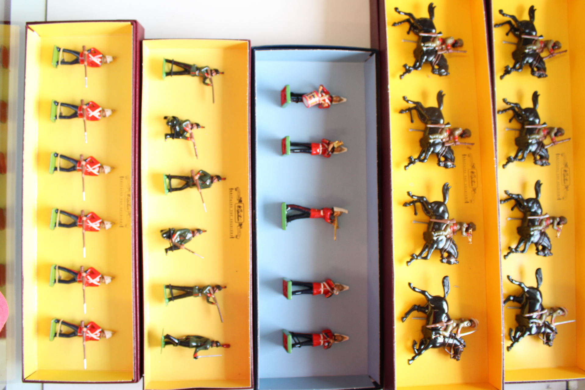 Five Britains metal toy soldiers in Original Retail Box