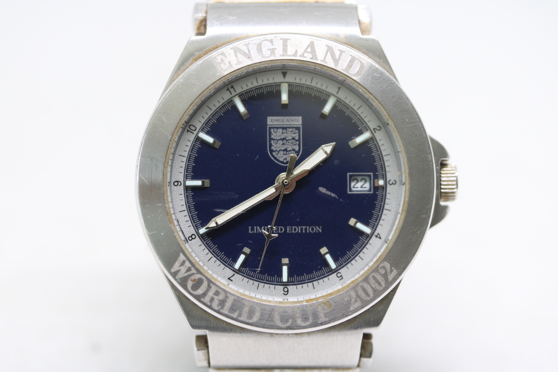 England World Cup 2002 Limited Edition Gents Quartz Watch with Date.