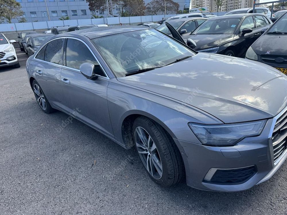אאודי A6 מודל 2019. 156,705 ק"מ, יד נוכחית: שביעית, בעלות נוכחית: פרטי
צבע: אפור מטאלי, מנוע: 
