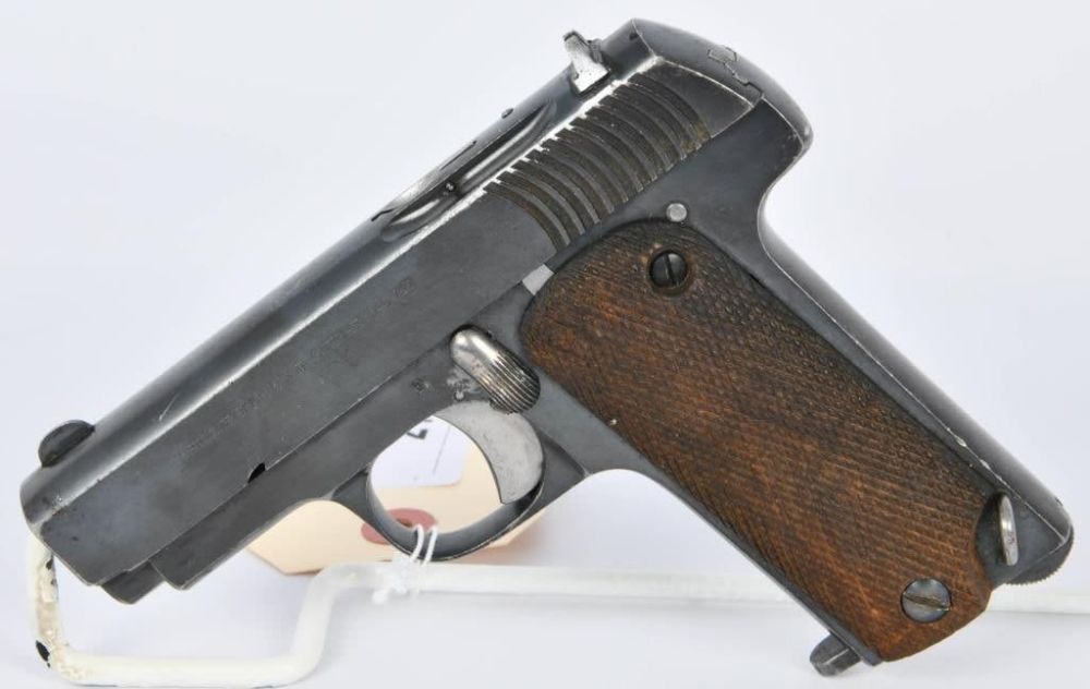 Lot 210: 1915 Ruby Automatic Pistol de Guerre 7.65