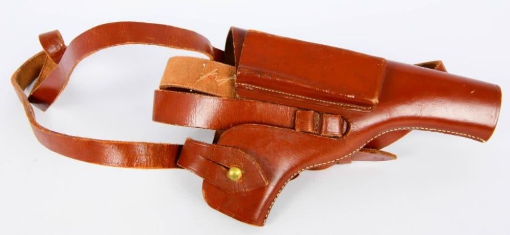 Lot 227: RARE VIS Radom WWII P.35 Leather Holster