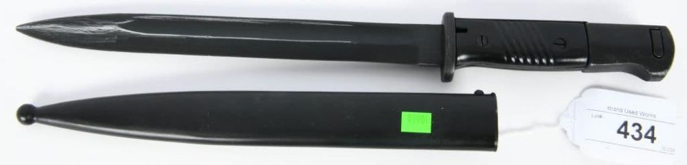 Lot 434: German K98 Bayonet With Scabbard