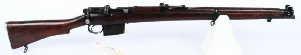 Lot 1092: R.F.I. Enfield Service Rifle 7.62 1965