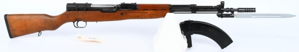 Lot 1170: Yugo SKS M59/66 Semi Auto Rifle 7.62X39