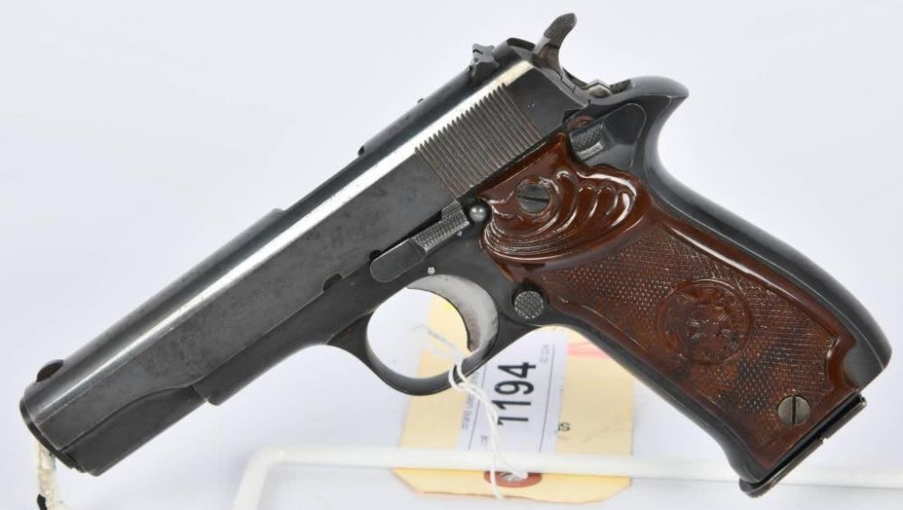 Lot 1194: STAR Model S Semi Auto Pistol .380 ACP