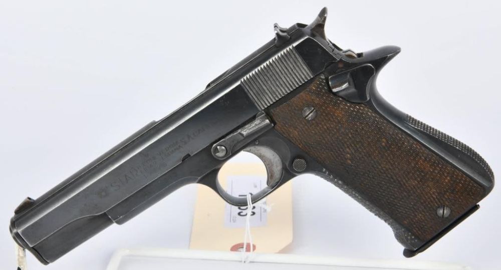 Lot 1233: Star Modelo Super Semi Auto Pistol 9mm Largo