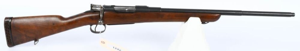 Lot 1242: Spanish Oviedo Mauser Model 1916 Short Rifle 7X57