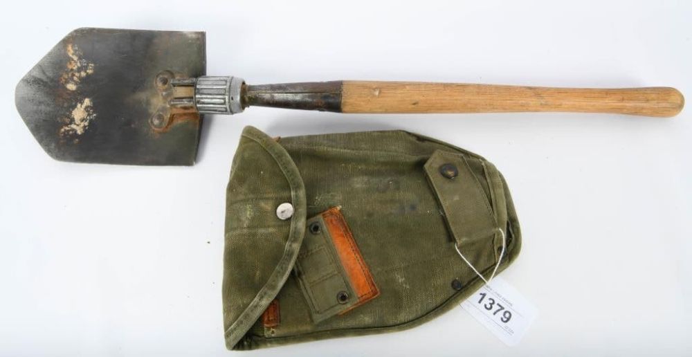Lot 1379: US Marked Ames 1945 Military Folding Shovel