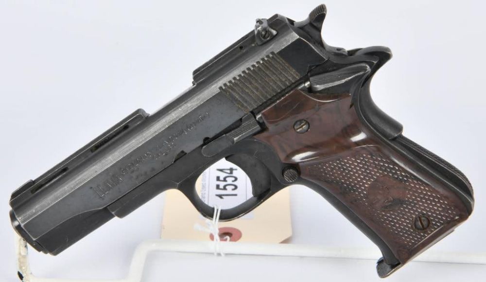 Lot 1554: Stoeger Llama Semi Auto Pistol .380 ACP