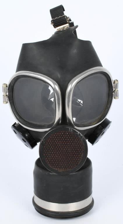 Lot 1577: Lake Erie Chemical Riot Control Gas Mask