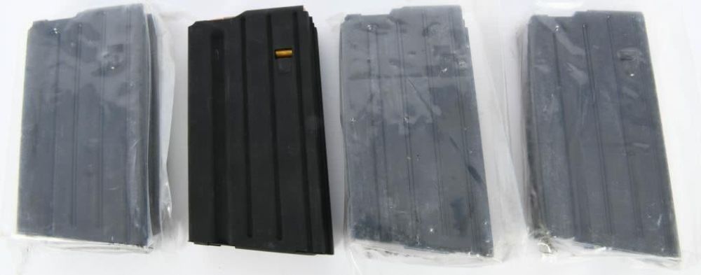 Lot 1592: 4 AR-10 .308 Magazines & 20 Rds Of .308 Ammuniton