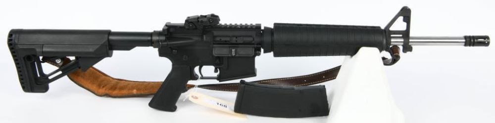 Lot 168: U.S. Autoweapons USM4 Semi Auto AR-15 5.56 NATO