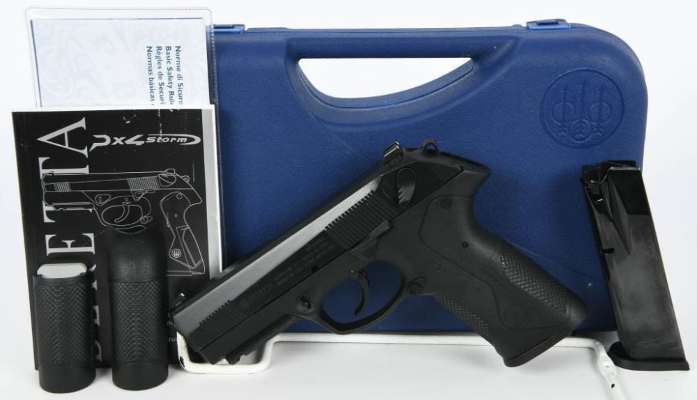 Lot 921: Beretta PX4 Storm Semi Auto Pistol .40 S&W
