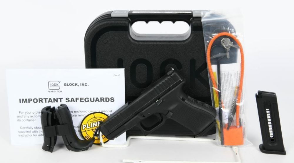 Lot 1074: Glock G44 .22 Compact Semi Auto Pistol