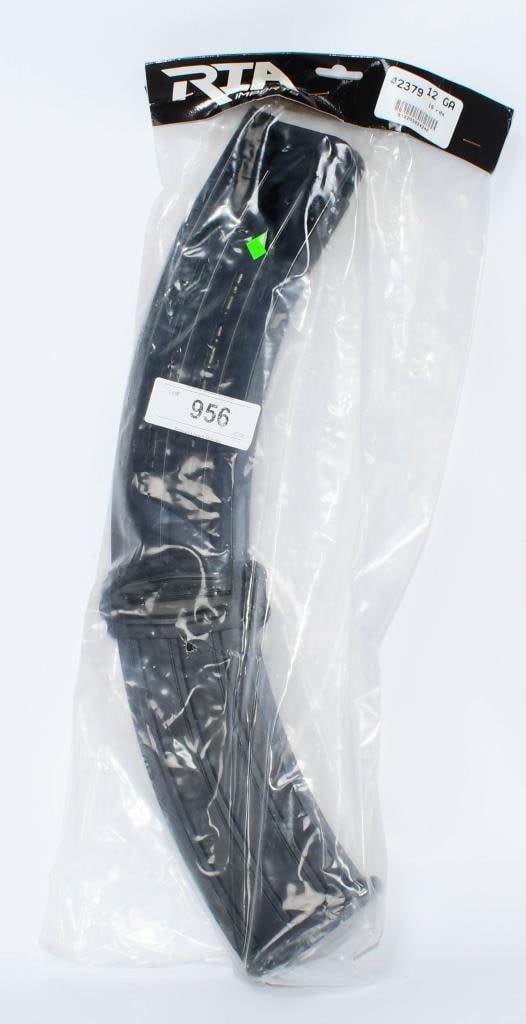 Lot 956: New In the Package RIA 19 Round Shotgun Magazine