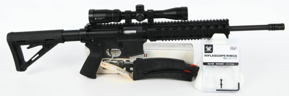 Lot 1011: Smith & Wesson M&P 15-22 Semi Auto Rifle .22 LR