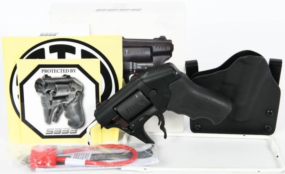Lot 1062: Standard Manufacturing S333 Thunderstruck .22 MAG