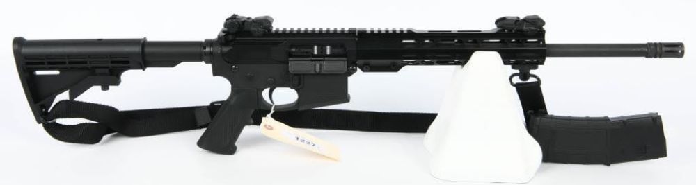 Lot 1227: Tactical MG-G4 Semi Auto AR-15 Rifle .300 Blackout