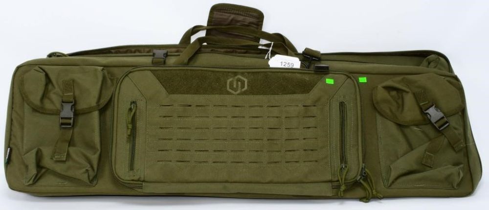 Lot 1259: Savior Green Tactical Soft Padded Rifle Case